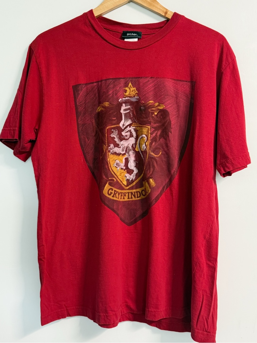 Vintage 2000s Harry Potter Gryffindor House Crest Tee Red XL Cotton